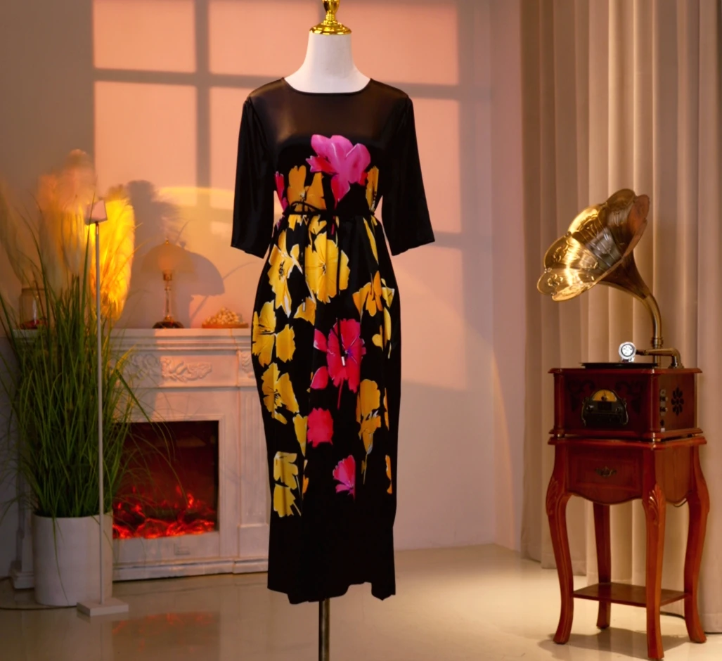 桑蚕丝高定时尚气质减龄优雅长款夏季复古连衣裙印花黑色250044