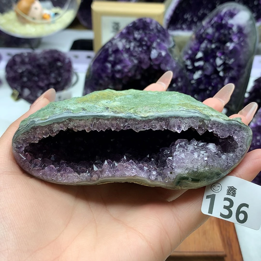 未镶嵌大型摆件（非配饰）水晶