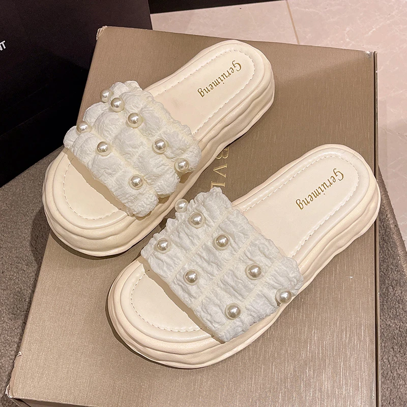 新款仙女风珍珠凉拖鞋女夏外穿ins风百搭时尚厚底海边沙滩一字拖