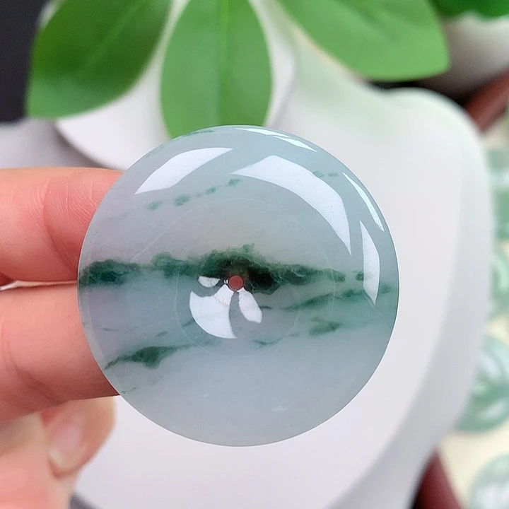 颈饰未镶嵌翡翠平安扣 35.5x5.7mm