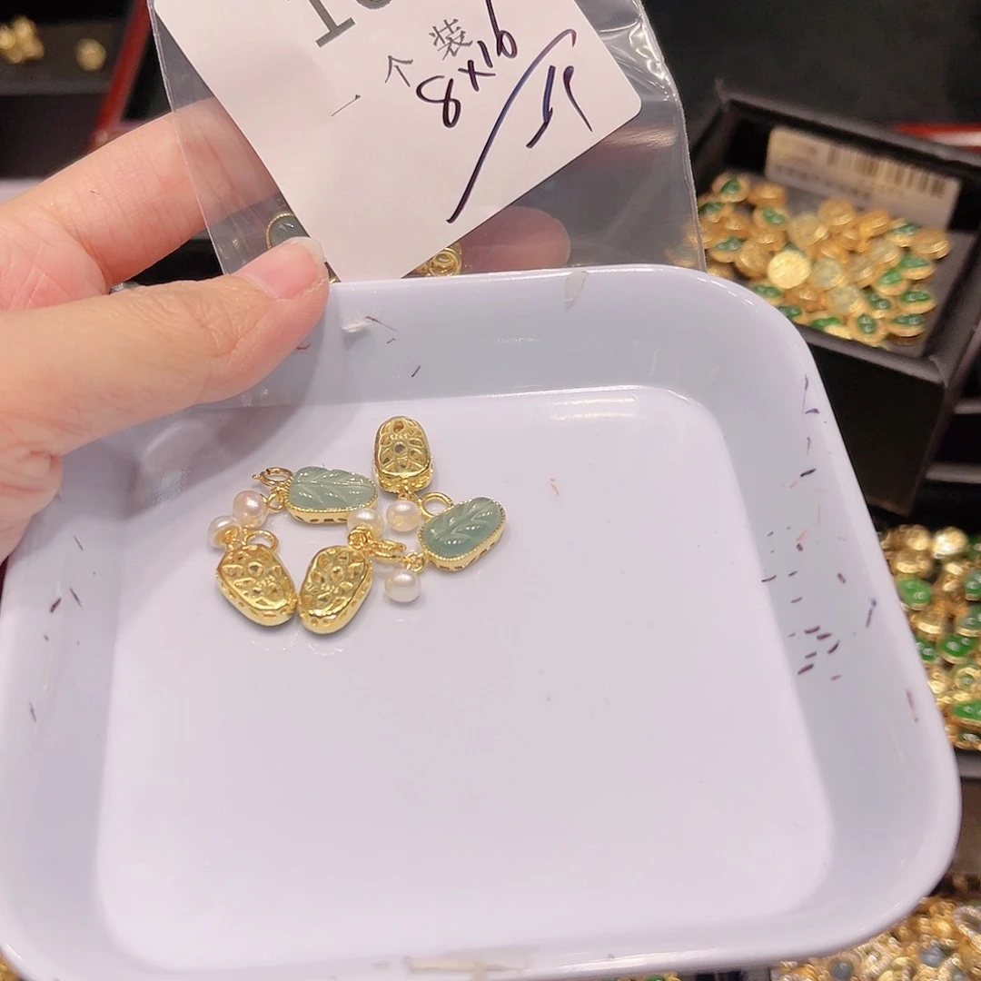 翡翠颈饰银S925镀金镶嵌109