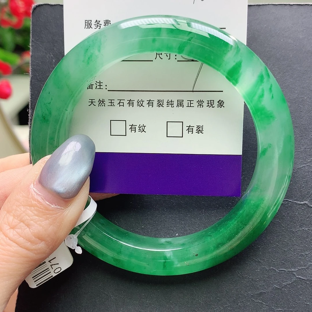 石英质玉未镶嵌手镯