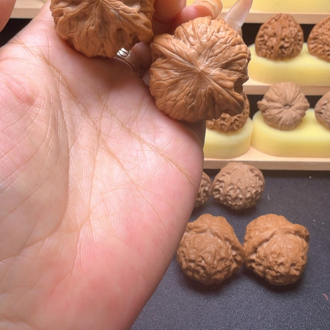 吊坠文玩核桃38尺铁锤