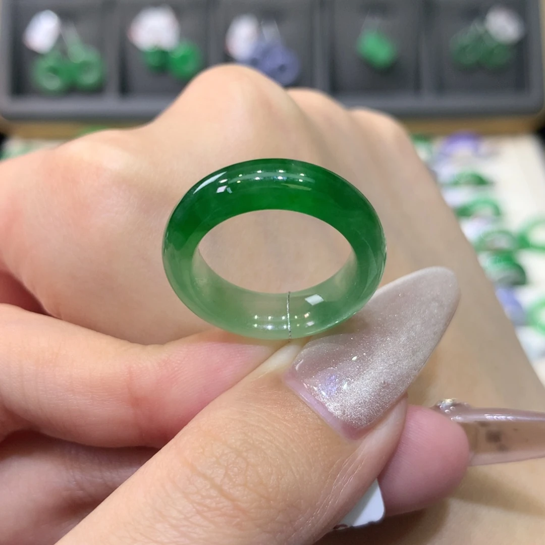 翡翠戒指未镶嵌14辣阳绿