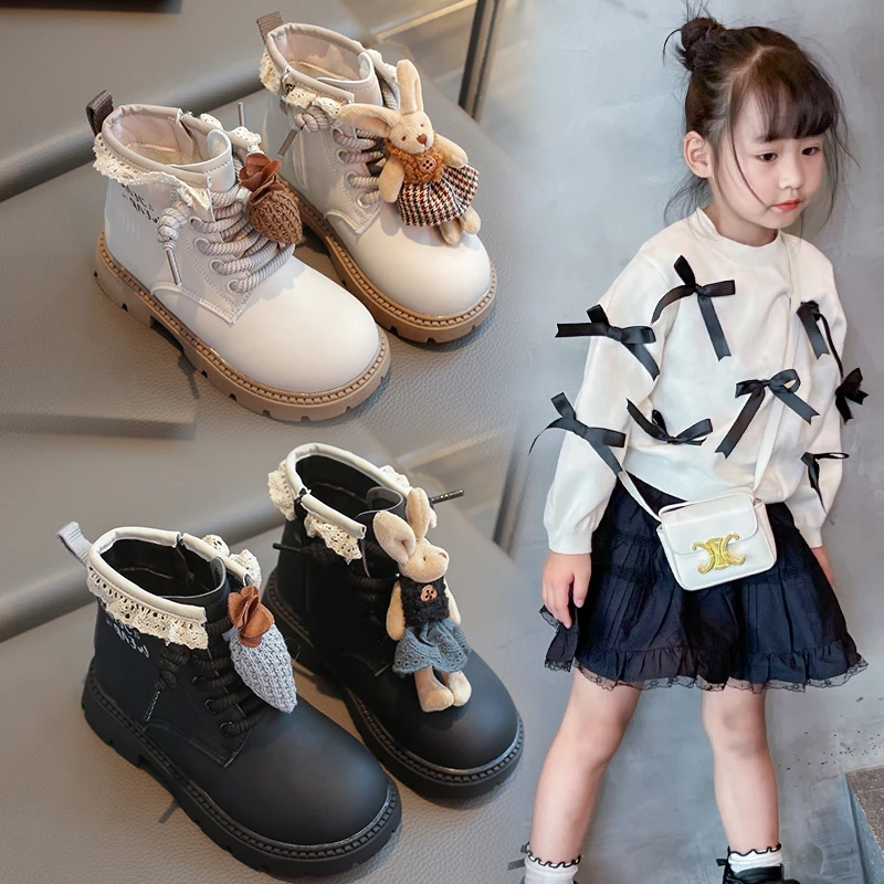 女童靴子儿童洋气小短靴2025秋冬新款女孩韩系公主皮靴加绒马丁靴