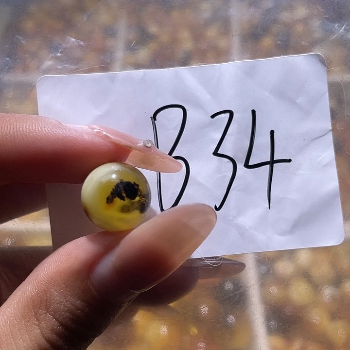 裸石琥珀未镶嵌12.6福利