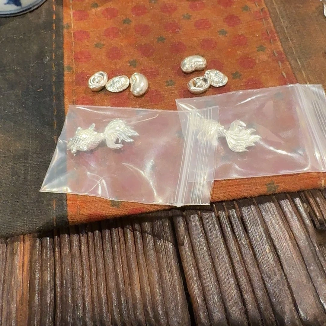 薇****?银鱼茶宠茶宠茶宠