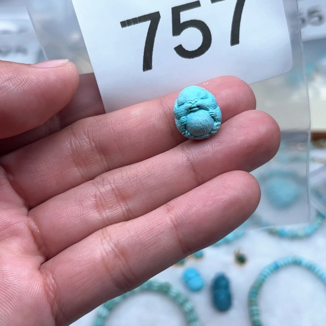 绿松石未镶嵌珠宝奇石