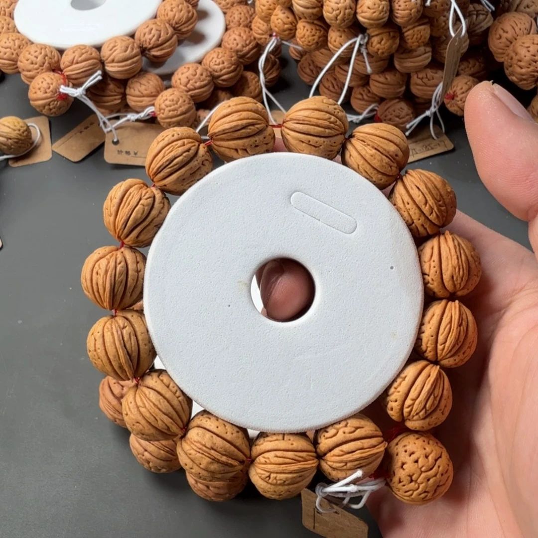 桃核手串1*。18大木耳桃核