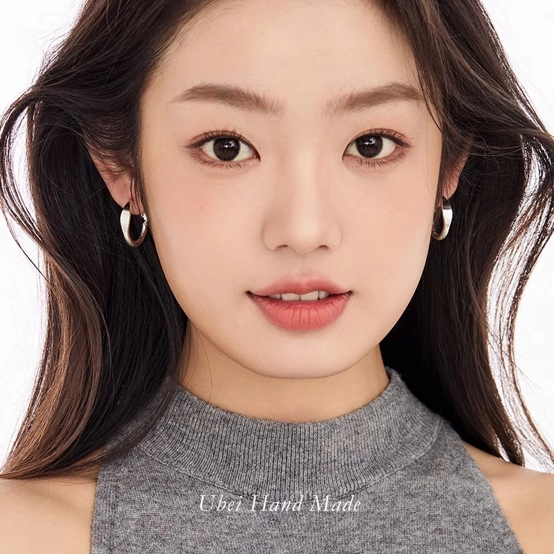 铜合金耳饰 时髦不规则高级磨砂C型耳圈设计感通勤百搭冷淡风耳环