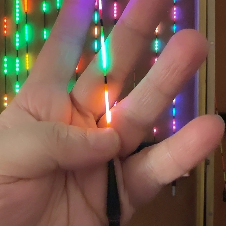 用***7茅草425.10公分变色