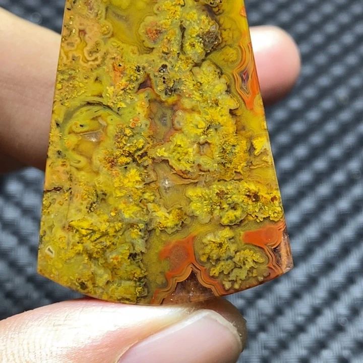 玛瑙/玉髓颈饰未镶嵌易*