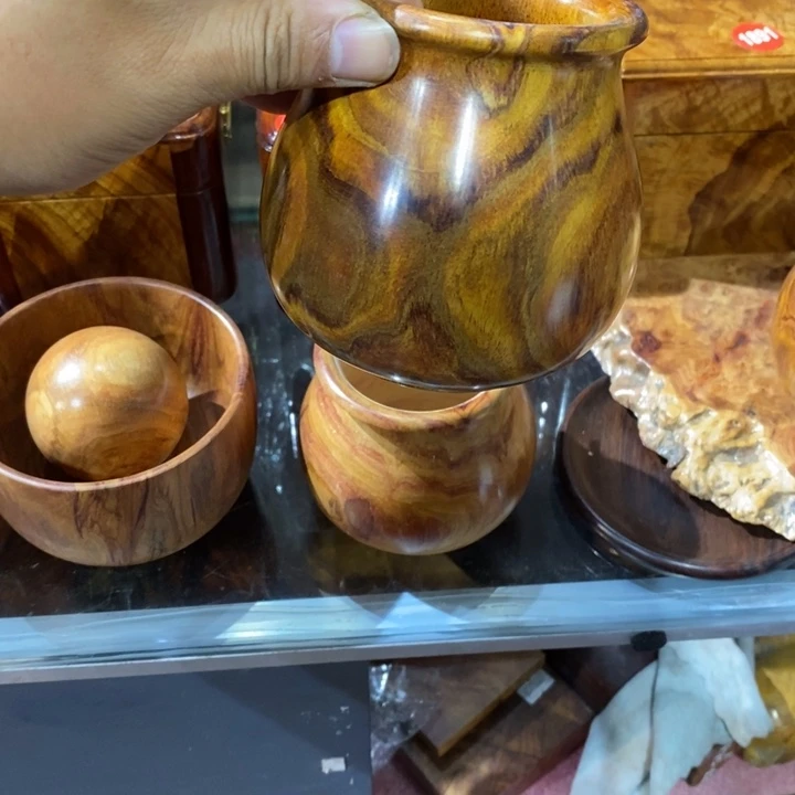 八****笔筒一个特价包邮