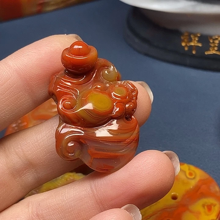 玛瑙/玉髓挂件未镶嵌留****9