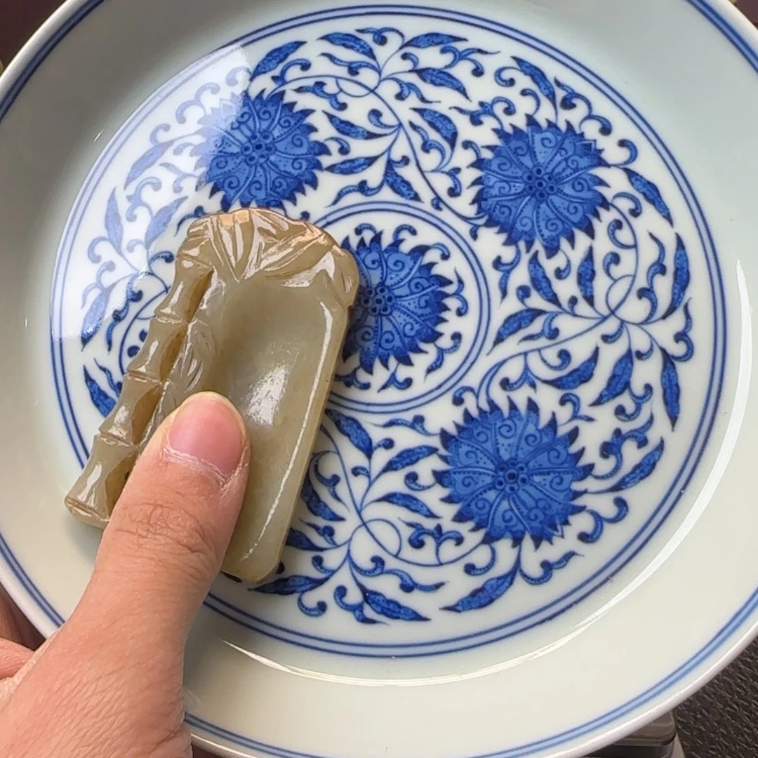瓷片瓷器的造型也非常