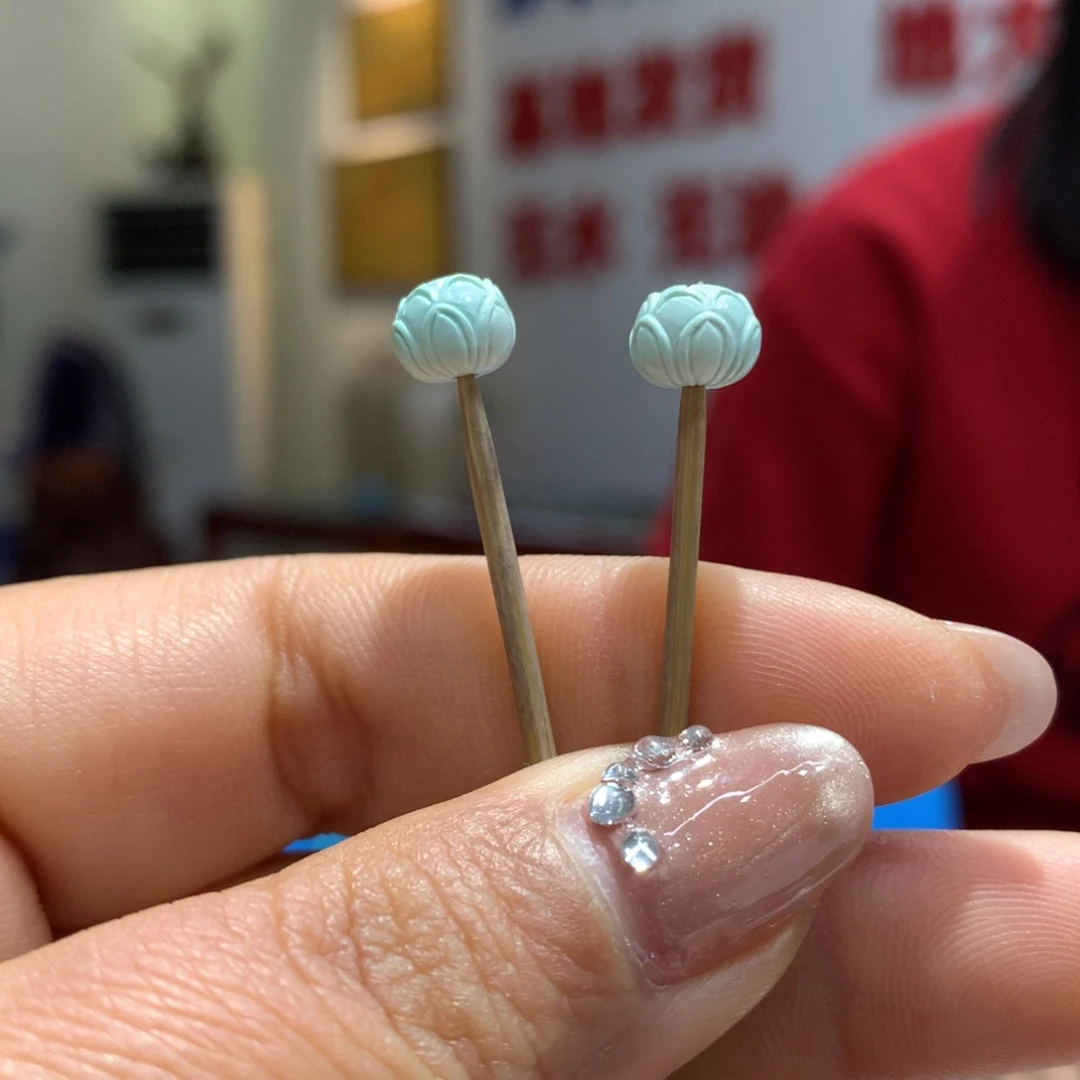 绿松石配饰未镶嵌