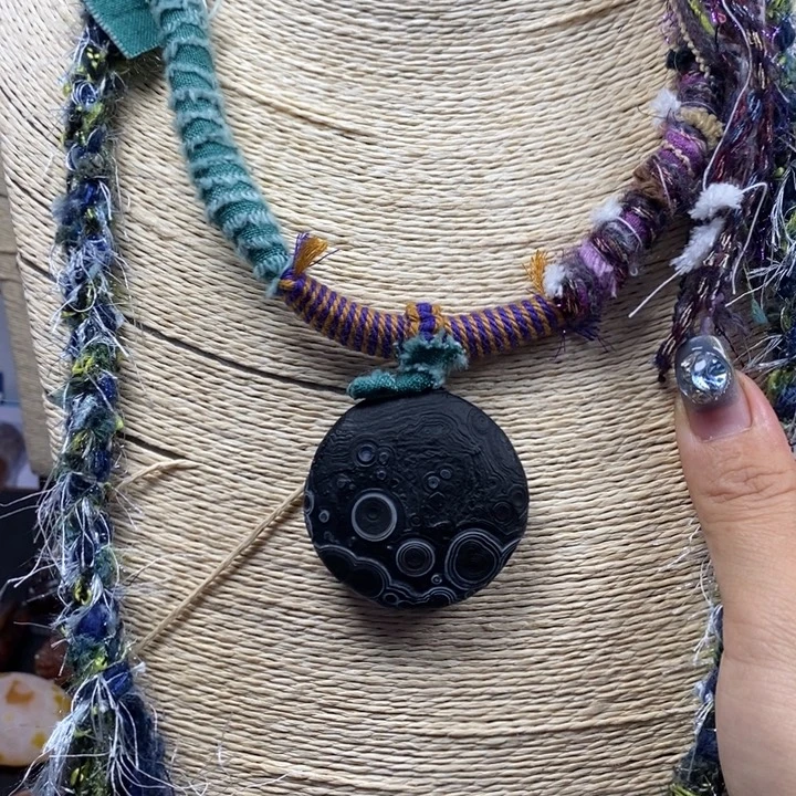 玛瑙/玉髓未镶嵌颈饰