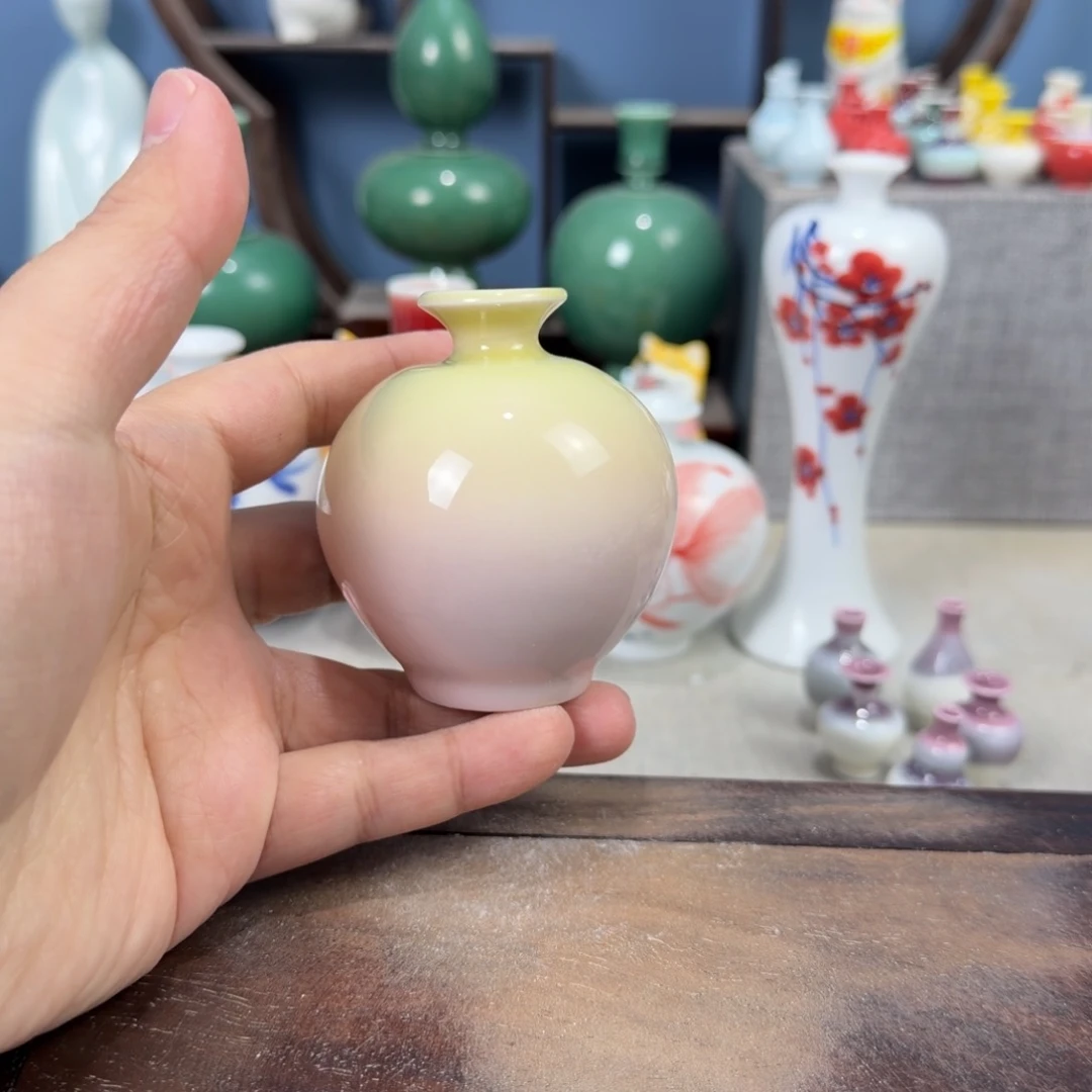 陶瓷手工小花器摆件