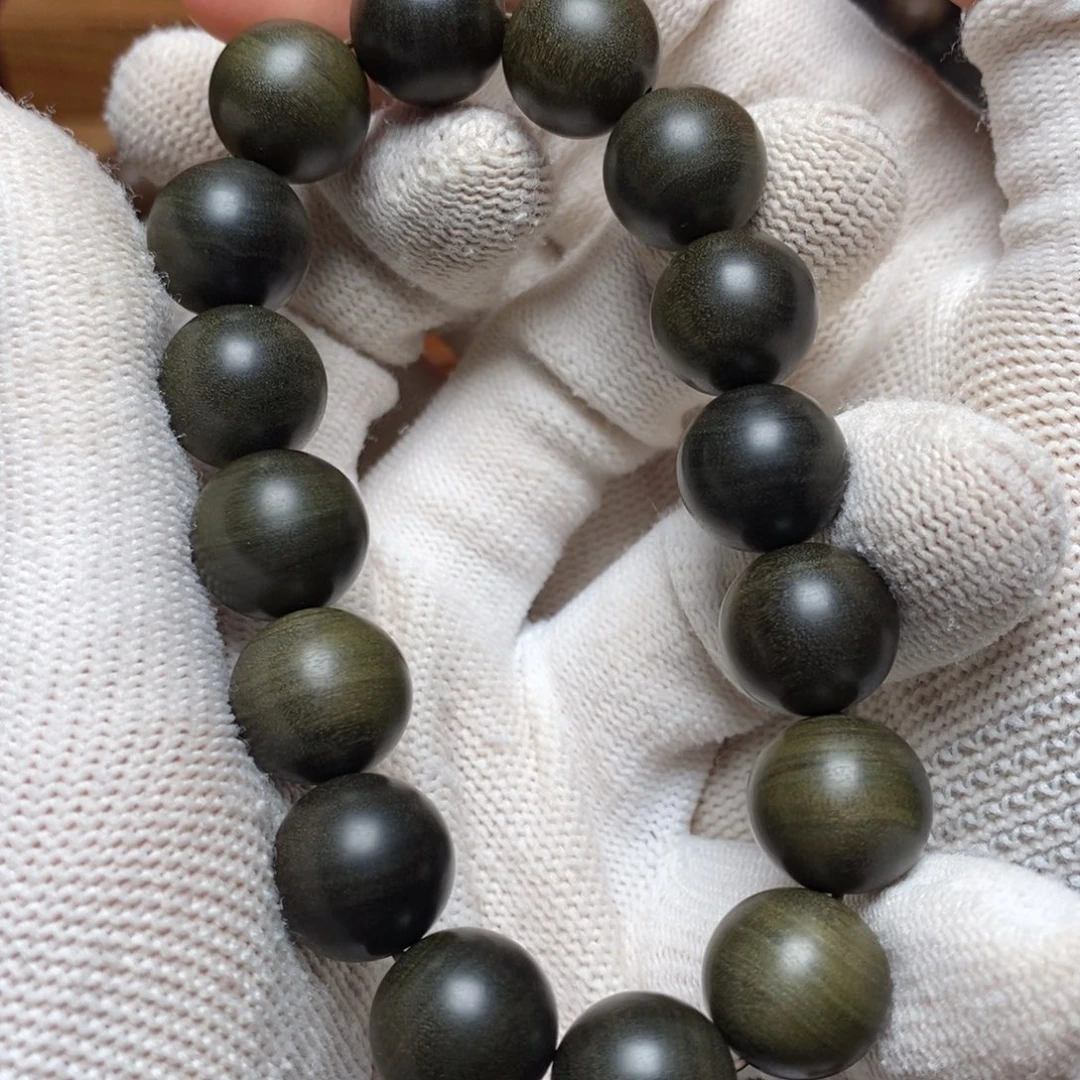 檀香木其他河**生14横纹老山檀香 阴沉料