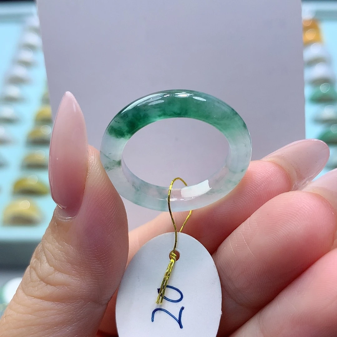 未镶嵌戒指翡翠20圈