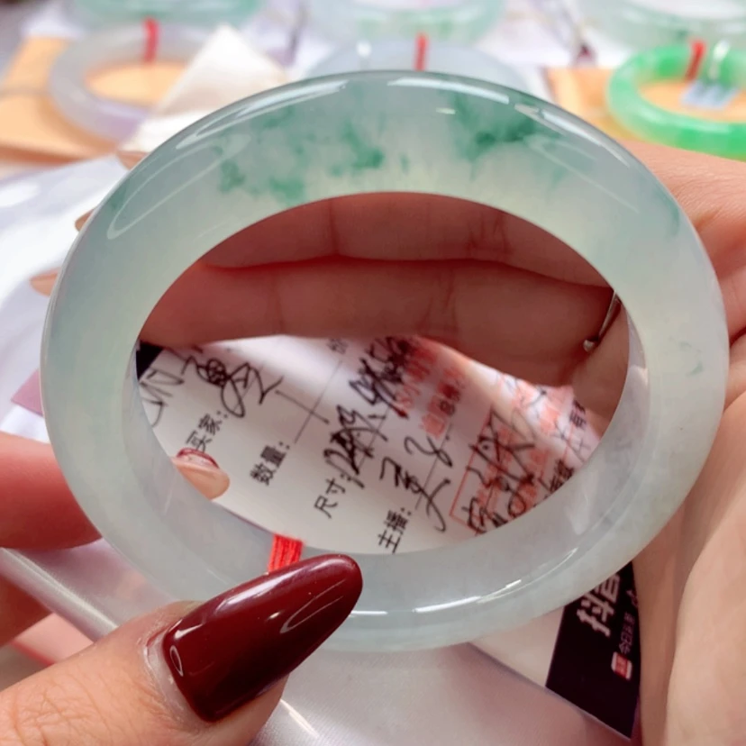 【闪购商品】翡翠手镯未镶嵌零*子灵子