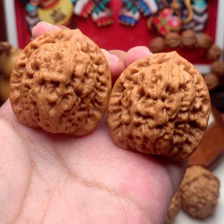 文玩核桃把件金公子39尺寸/16号