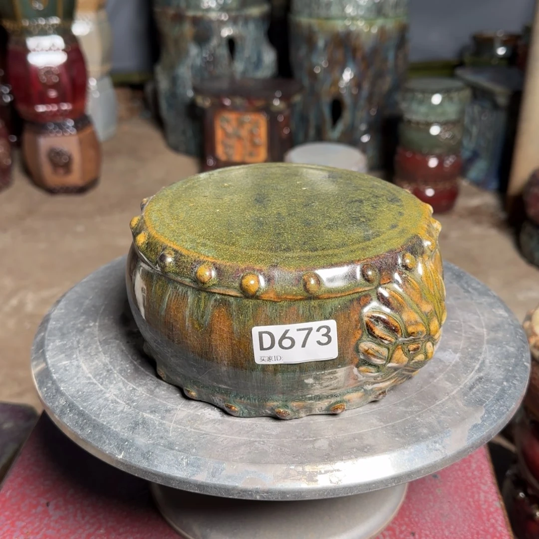 紫砂花盆龙673。