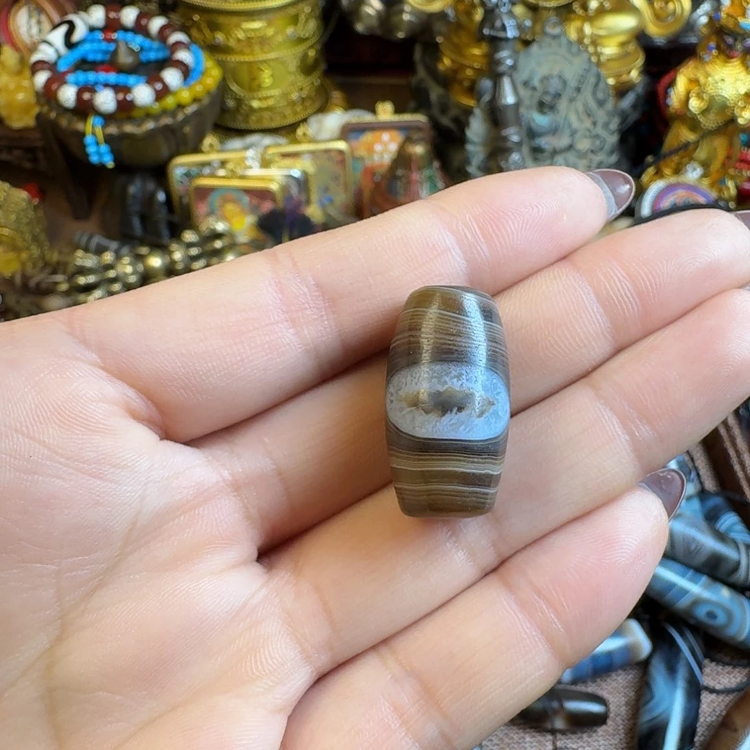 泥塑扎西德勒独特设计