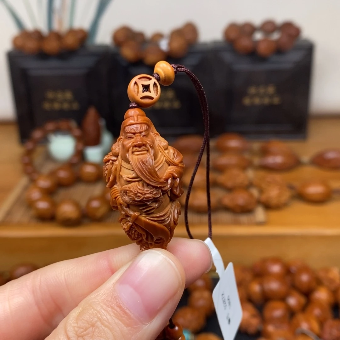 吊坠橄榄核工作室关公