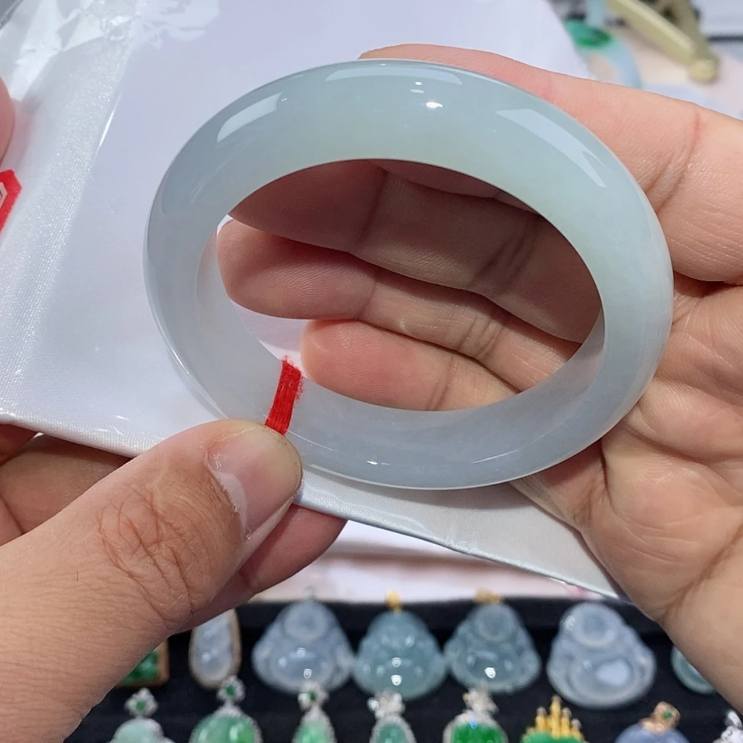 【闪购商品】未镶嵌手镯翡翠