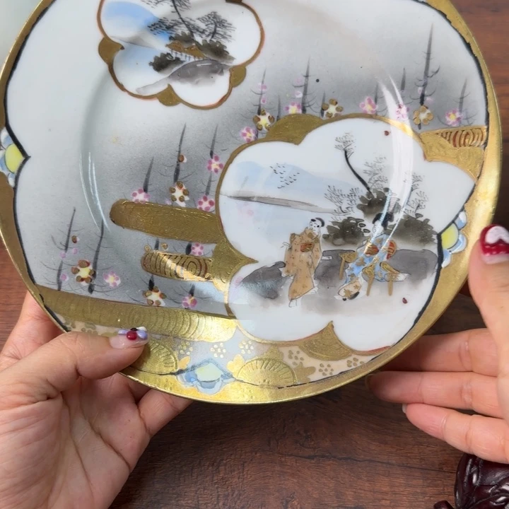 一个陶瓷物件哈哈哈哈哈