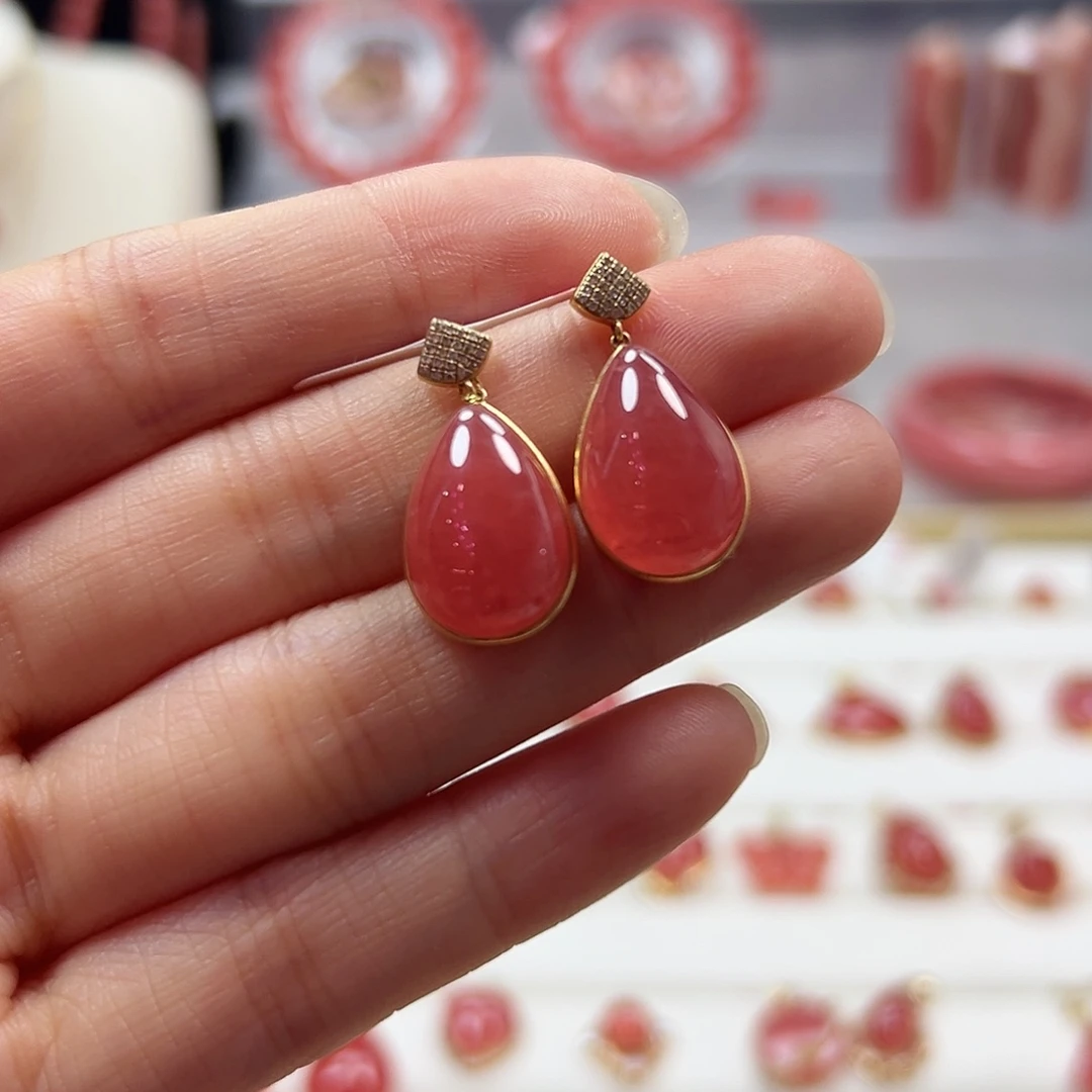 菱锰矿（红纹石）18K金镶嵌耳钉22