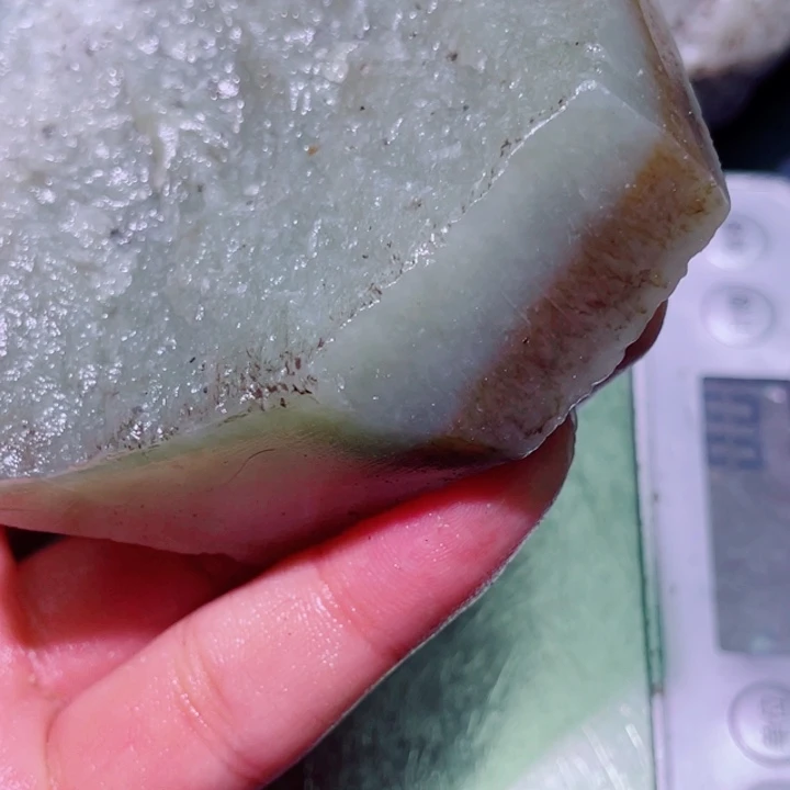 和田玉（糖玉）未镶嵌珠宝半成品