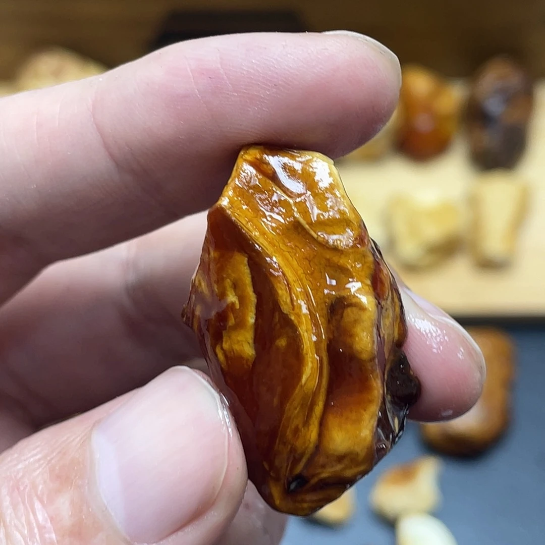 未镶嵌定制琥珀定制