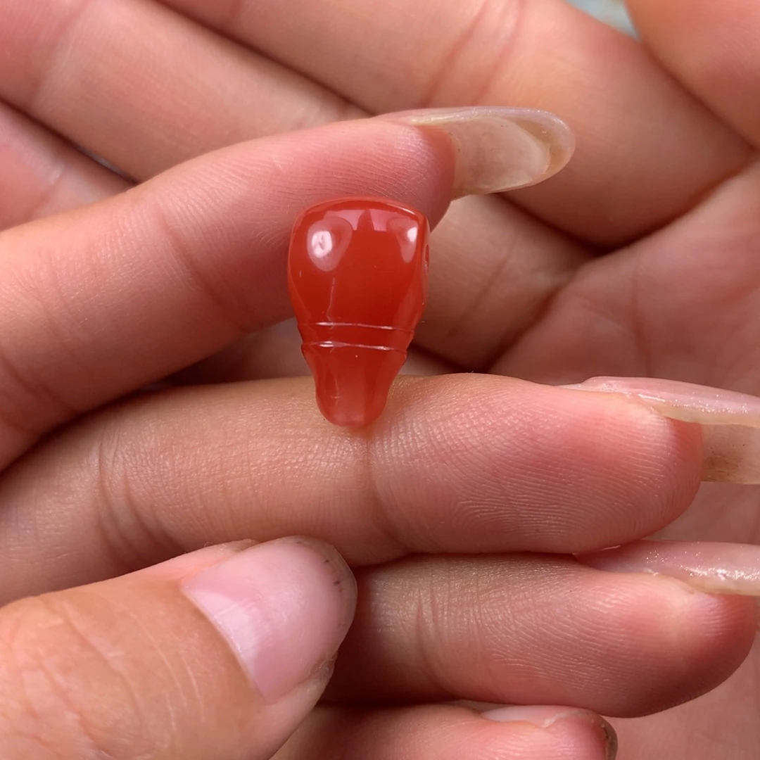 南红玛瑙三通未镶嵌