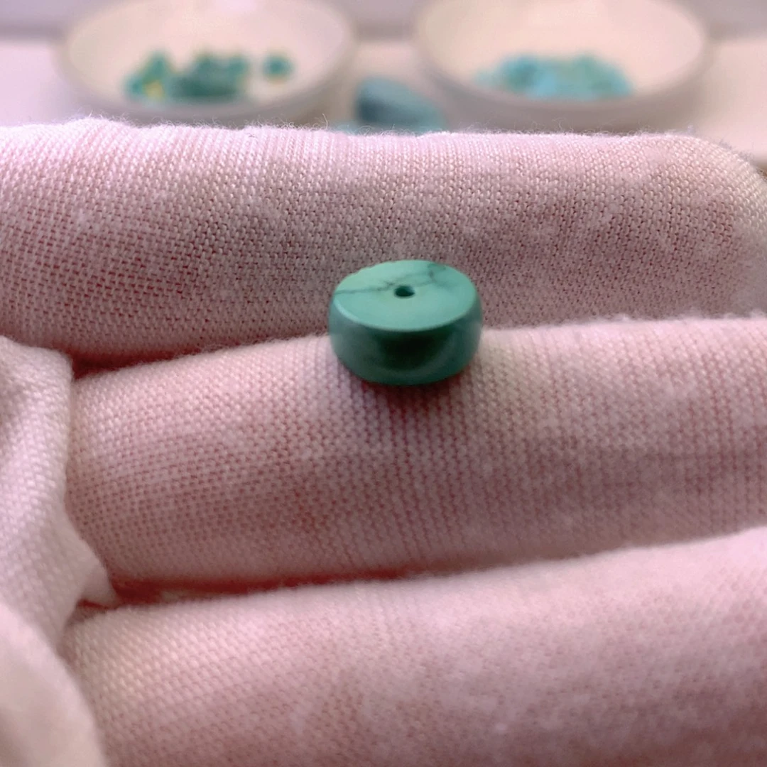 绿松石未镶嵌挂件10.3*4.6mm