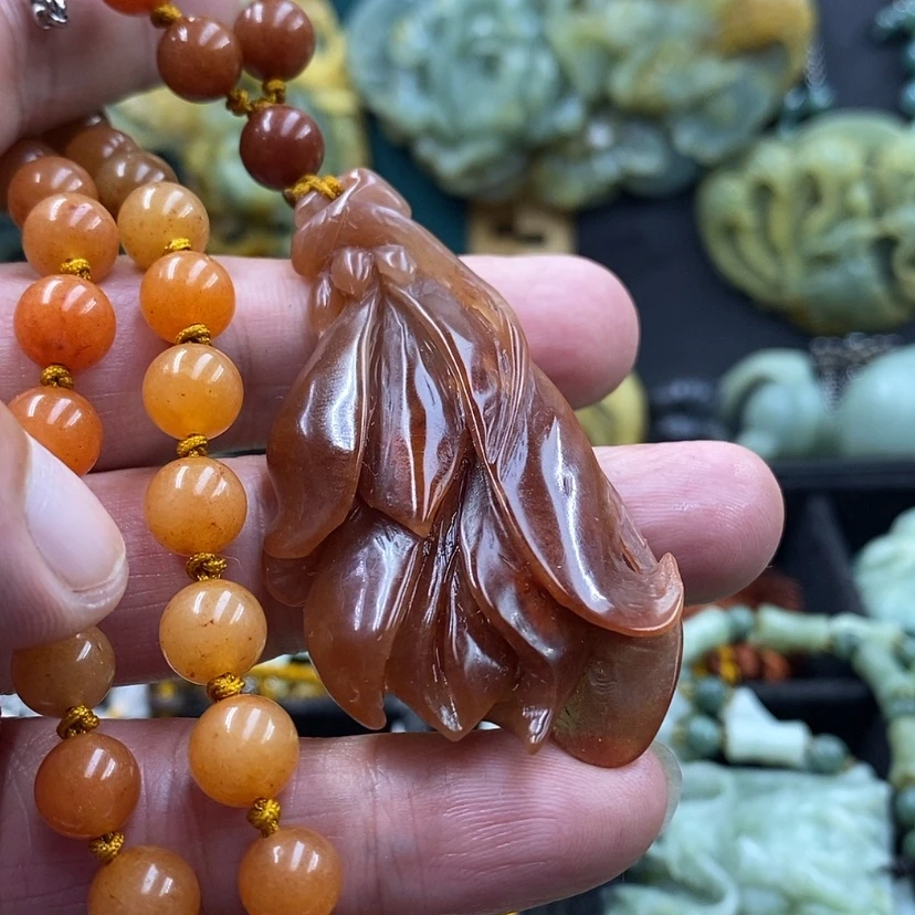 【闪购商品】未镶嵌蛇纹石玉吊坠