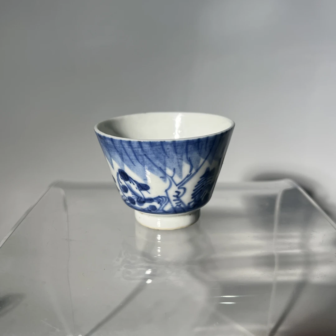 Q-清晚期 青花柳下双骏小杯 口径6.4 高度4.6