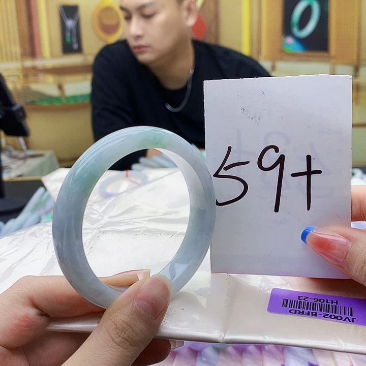 翡翠未镶嵌手镯00999……