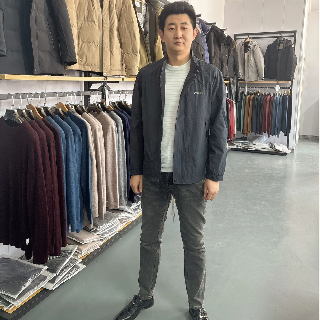 春秋立领轻薄夹克