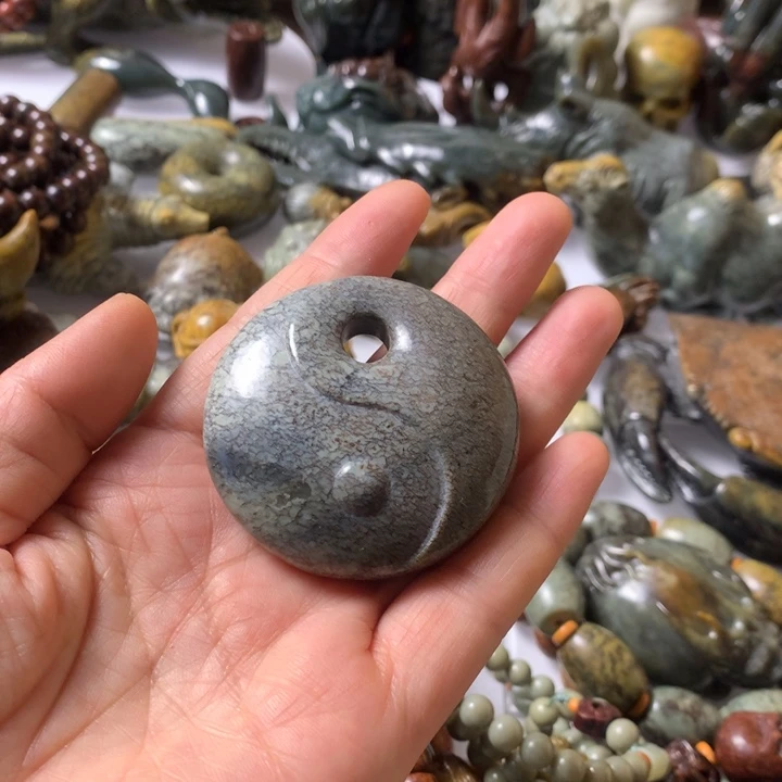 岫岩河磨玉（透闪石质玉）未镶嵌笔搁