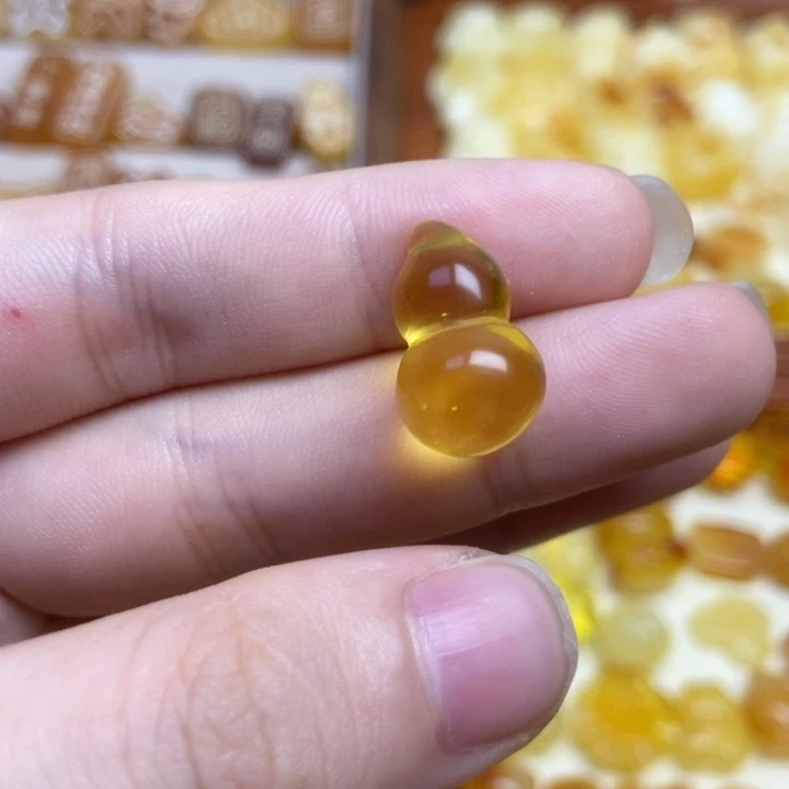 橄榄核吊坠小葫芦