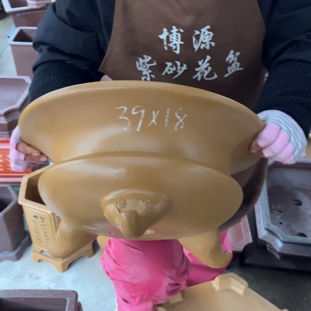 紫砂花盆盆景艺术