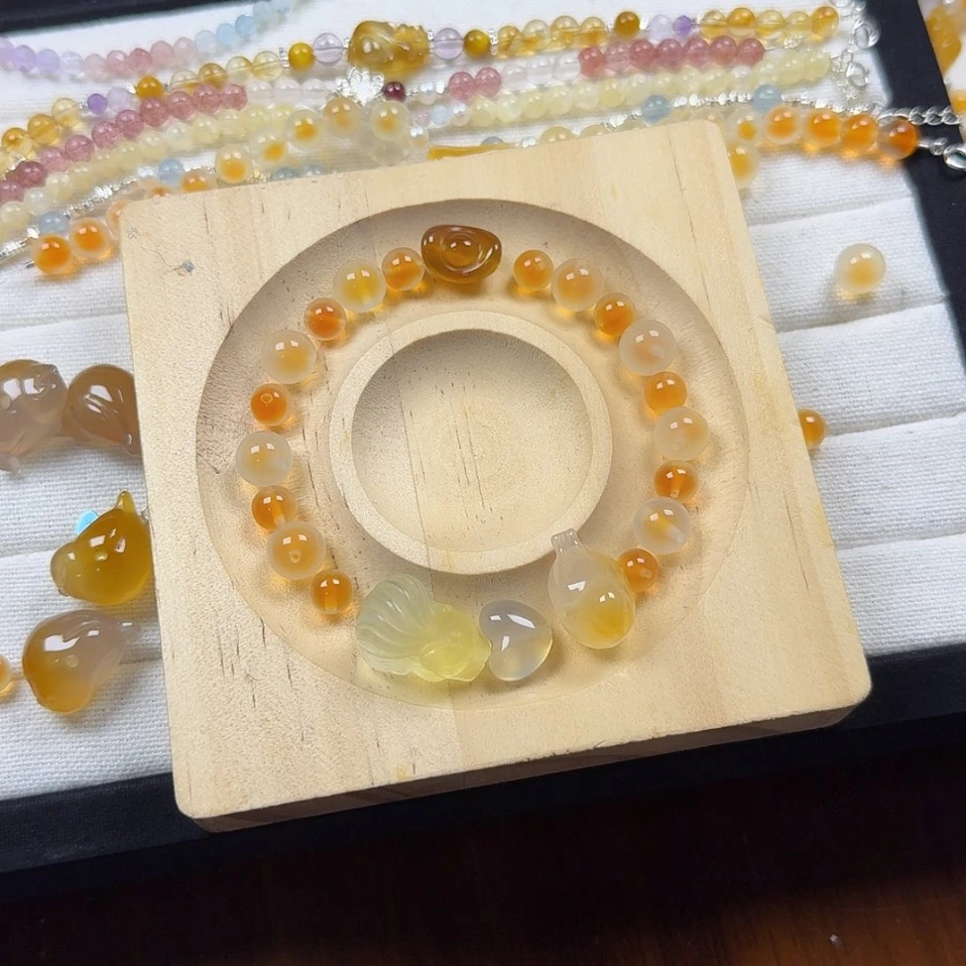 玛瑙/玉髓手镯合金苏*