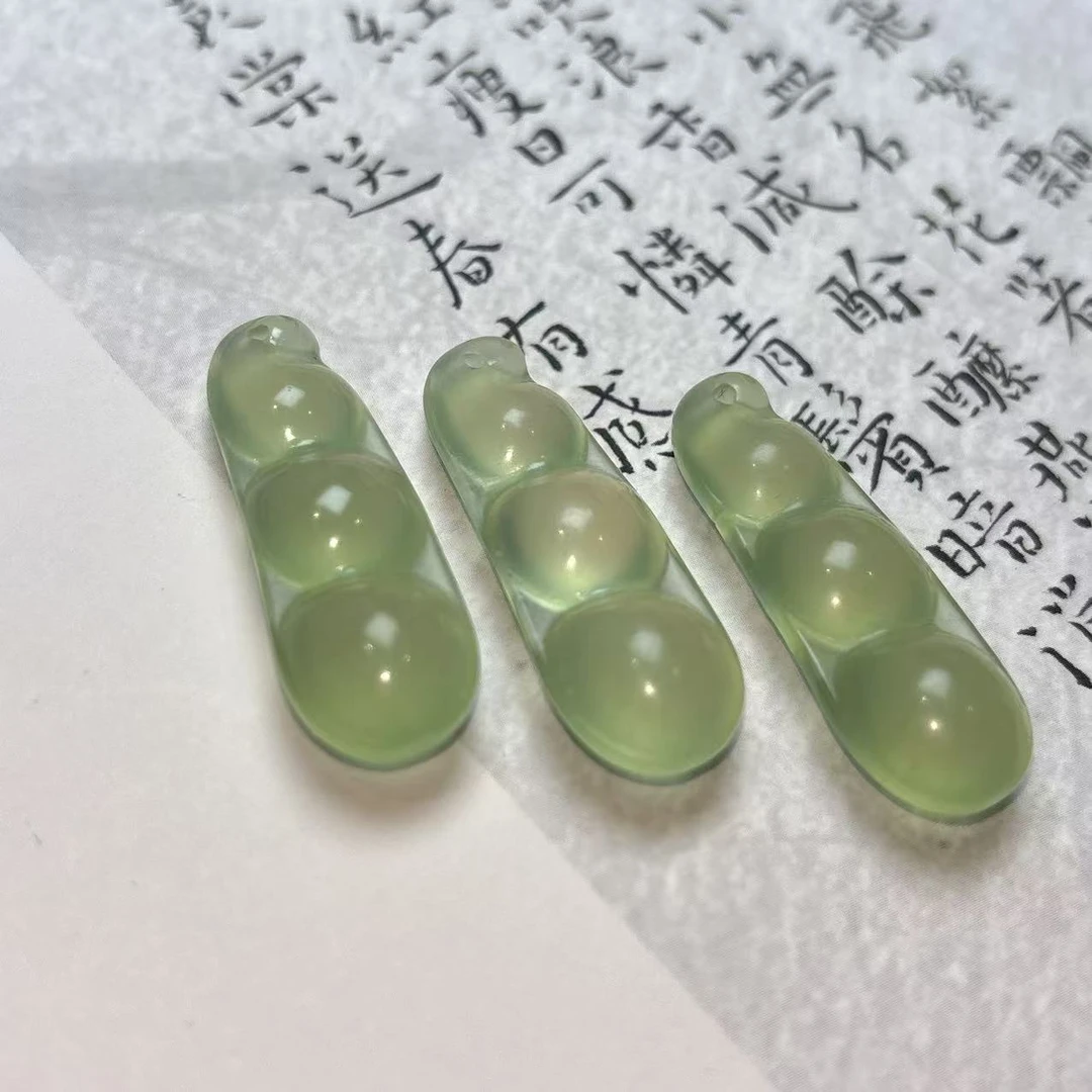 《小猪甄选》XZ017天然岫玉四季平安豆子吊坠多样性发其一