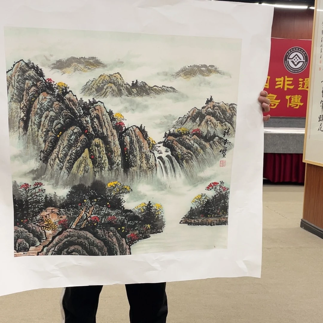 国画可口可乐杯。可口可乐公司在公司