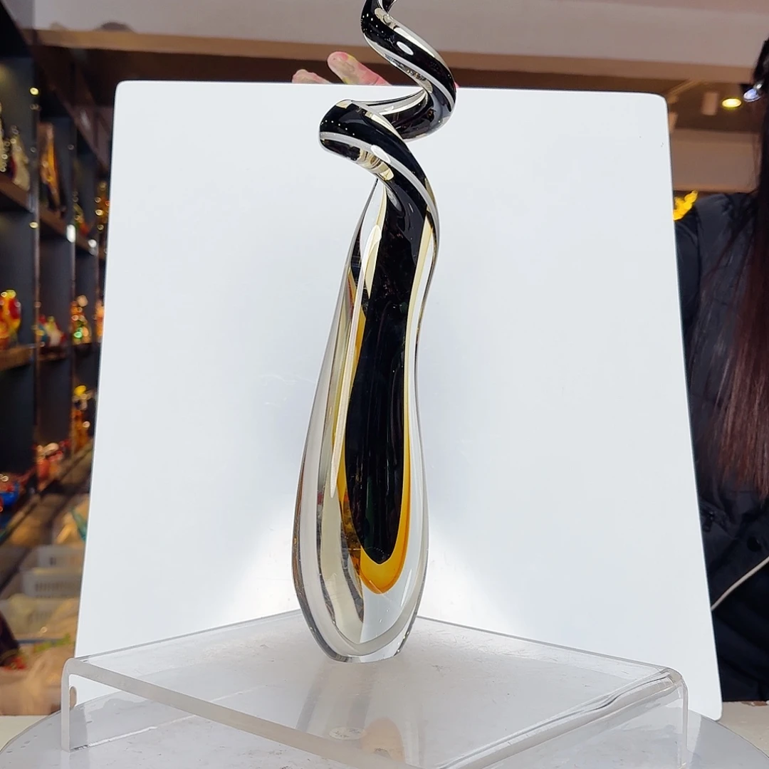 琉璃手工艺品琉璃岛是世界著名古镇