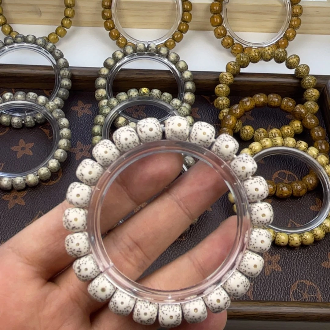 吊坠星月菩提原脂原生态老铁拍