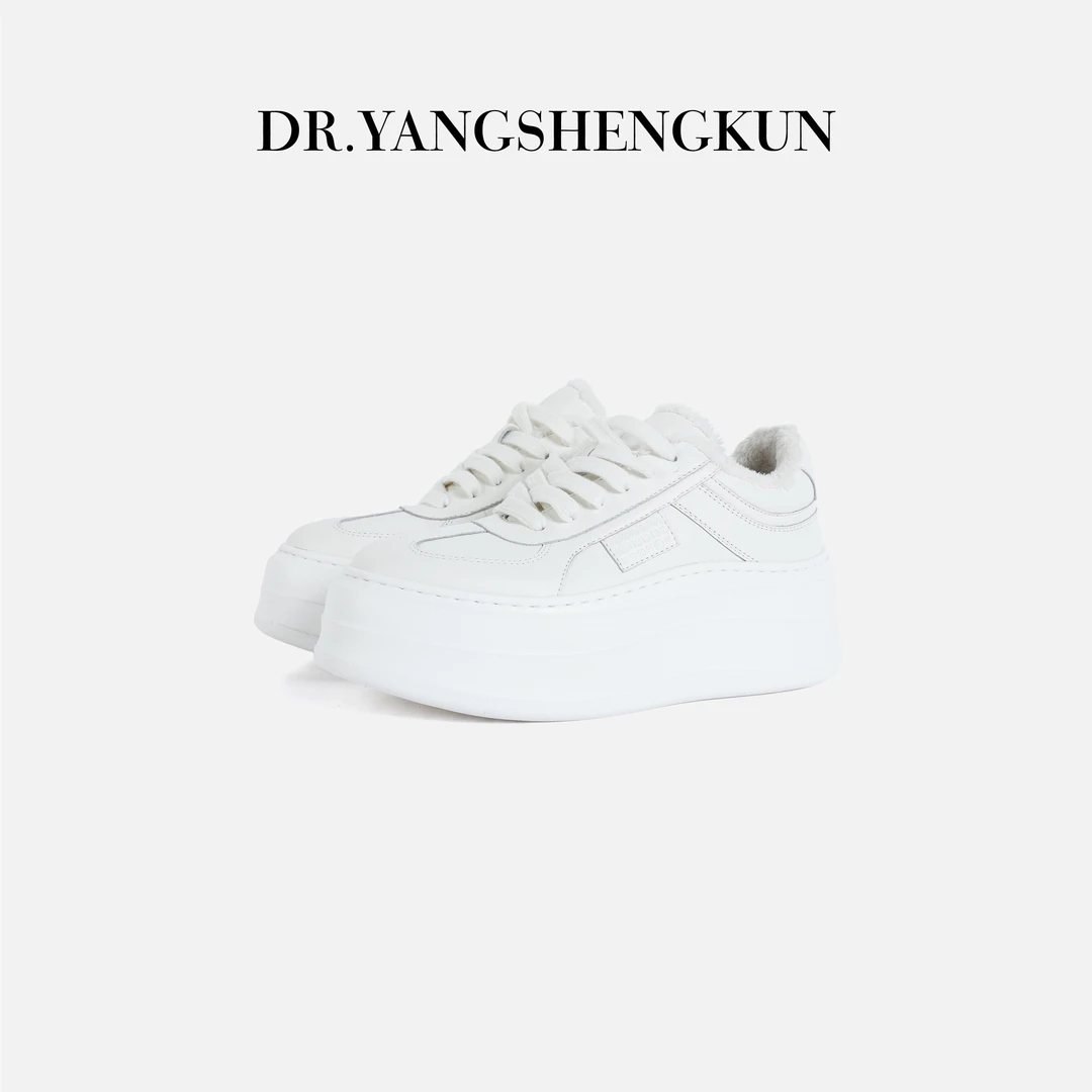 杨圣坤2025冬季新品牛皮增高厚底超轻运动百搭休闲鞋女B25101206