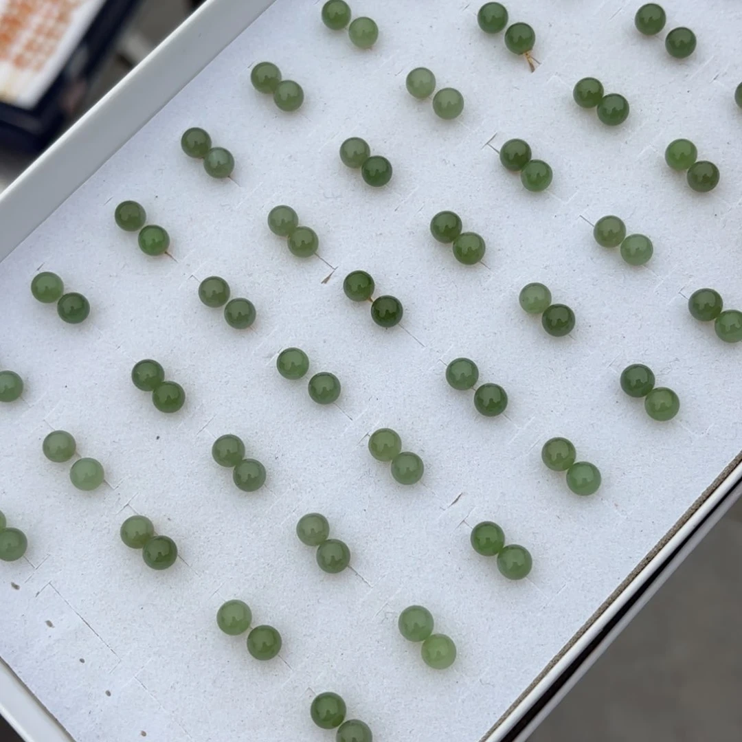 颈饰银S925镶嵌和田玉（碧玉）耳钉卡6。拍一发一